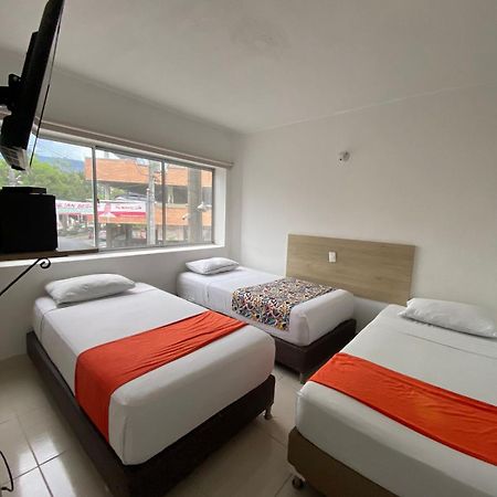Suites Laureles Medellin Exterior photo