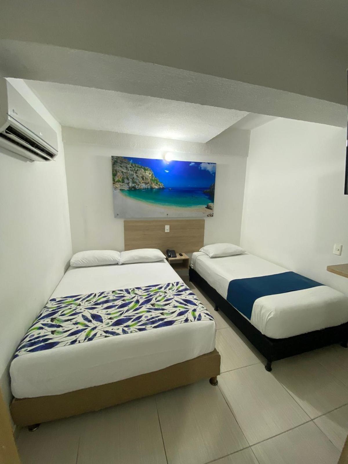 Suites Laureles Medellin Exterior photo