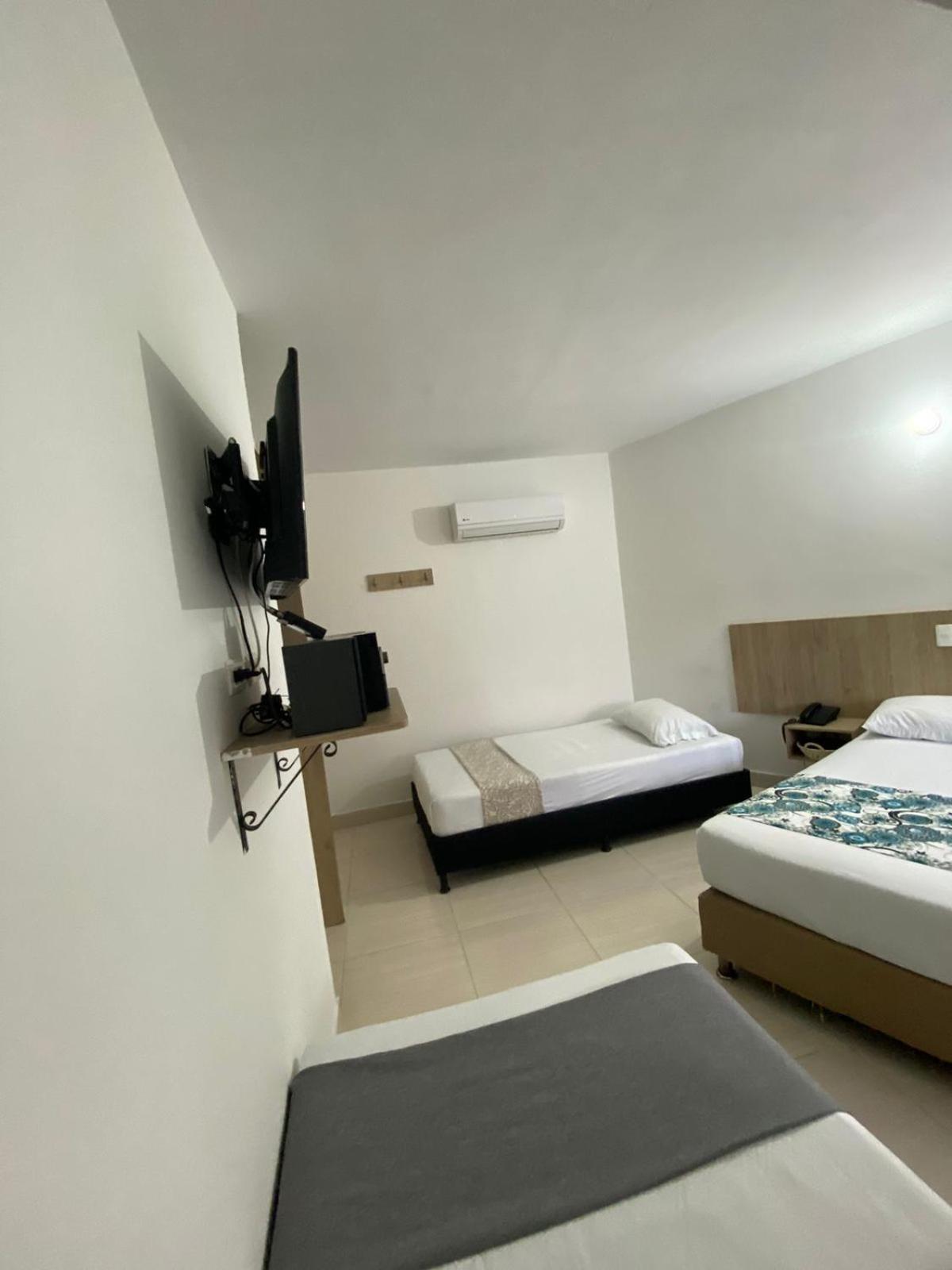 Suites Laureles Medellin Exterior photo