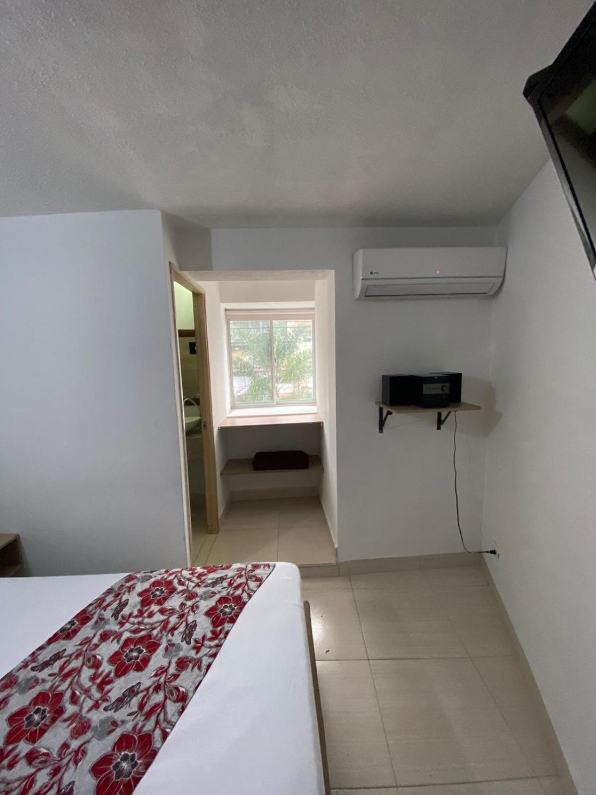 Suites Laureles Medellin Exterior photo